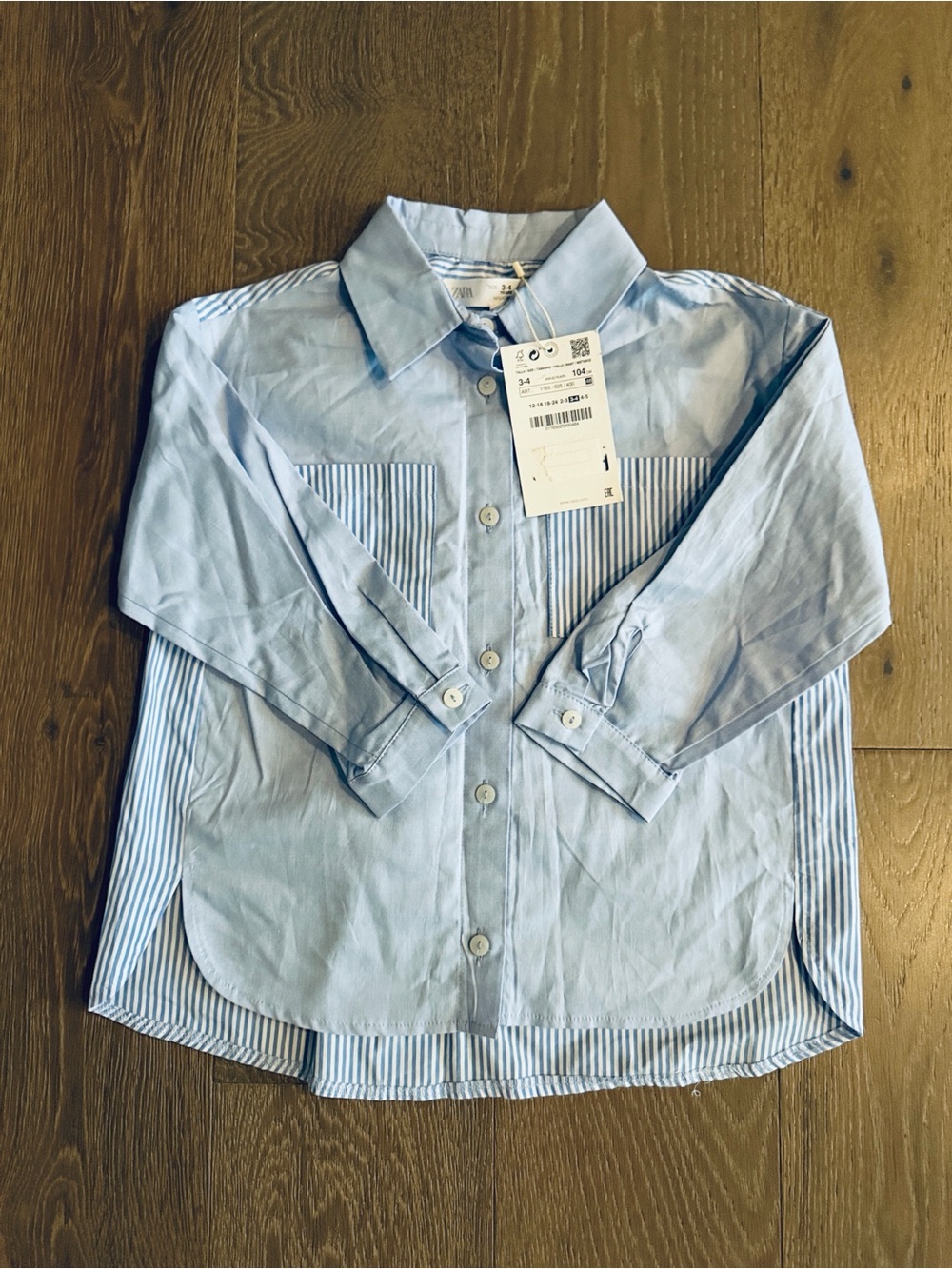 Boys Zara blue dress shirt. Size: 3-4. NWT.
